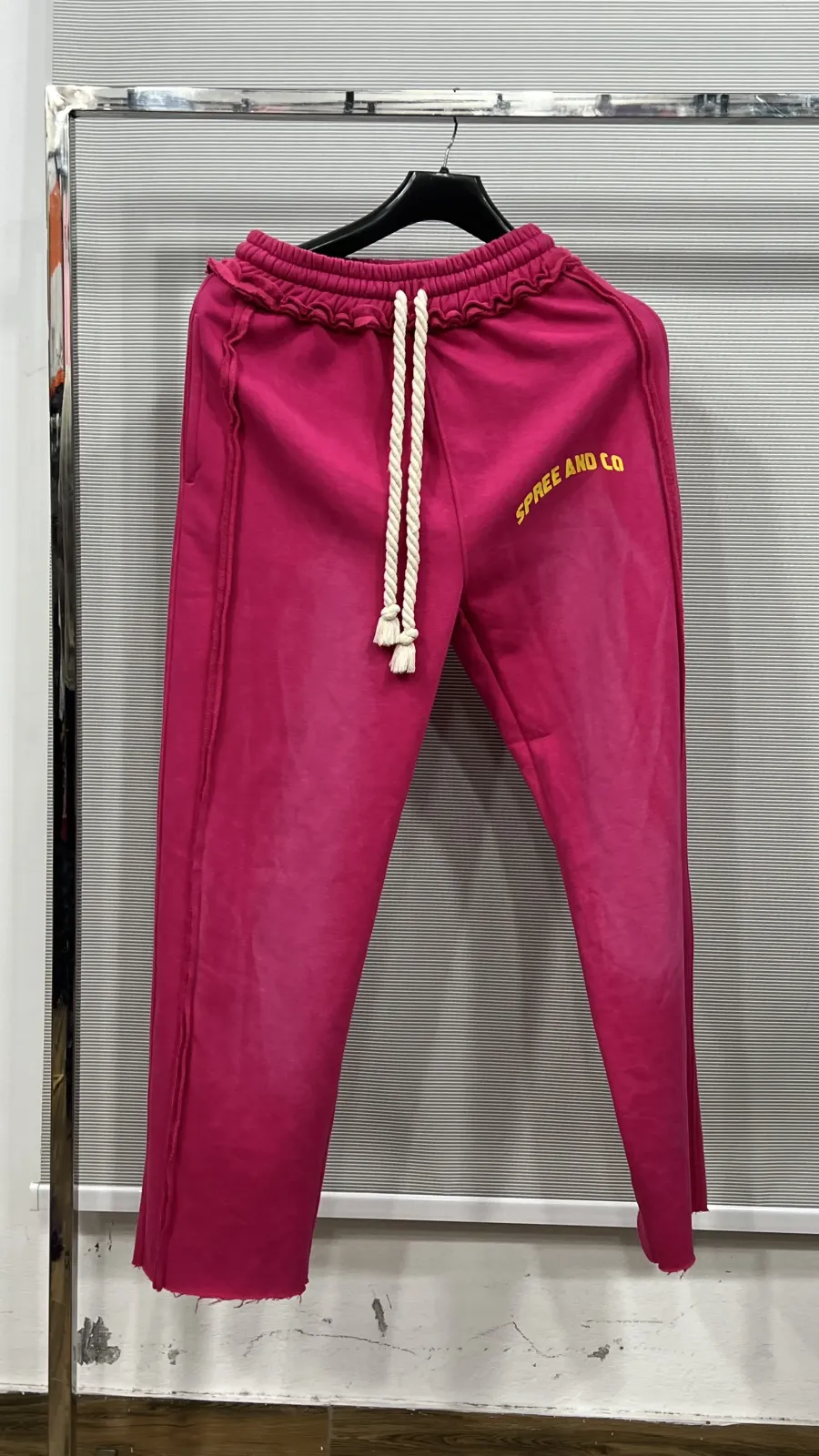 Spray Washed Sweat Pants Manufacturer